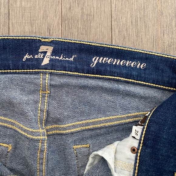 7 For All Mankind Gwenevere Jeans - Picture 5 of 9